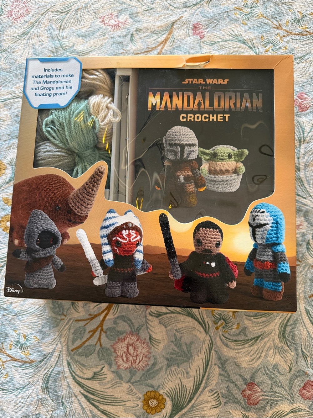 NEW IN BOX. Star Wars Crochet Character Kit - Green, Gray, Brown, Blue